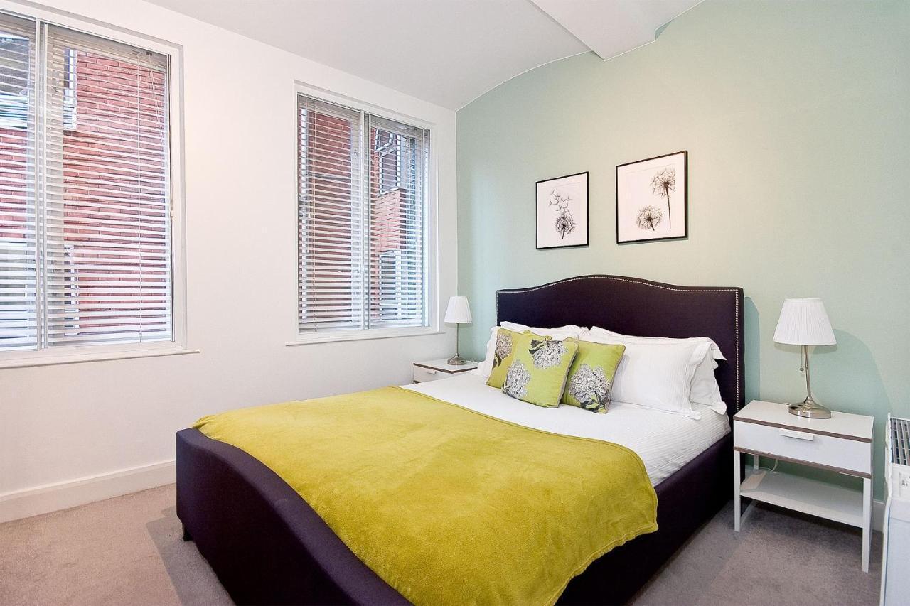 Casa de Férias Mulberry Flat 2 - Two Bedroom 1st Floor By Living Londres