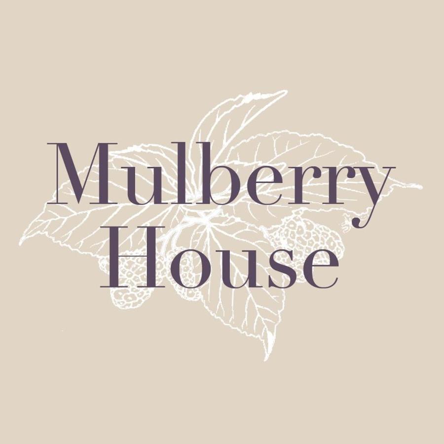 Mulberry Flat 2 - Two Bedroom 1st Floor By Living Hébergement de vacances *